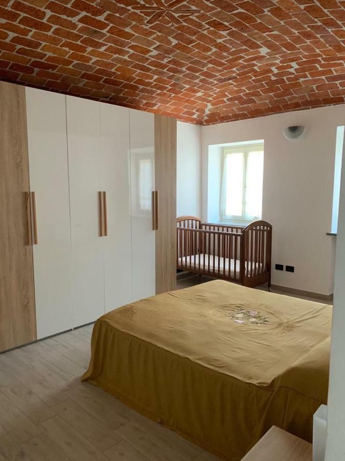 Cisterna dʼAsti Takapradaluヴィラ エクステリア 写真